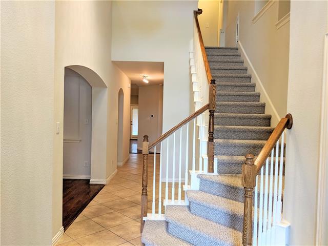 Building Photo - 10321 Cochron Dr