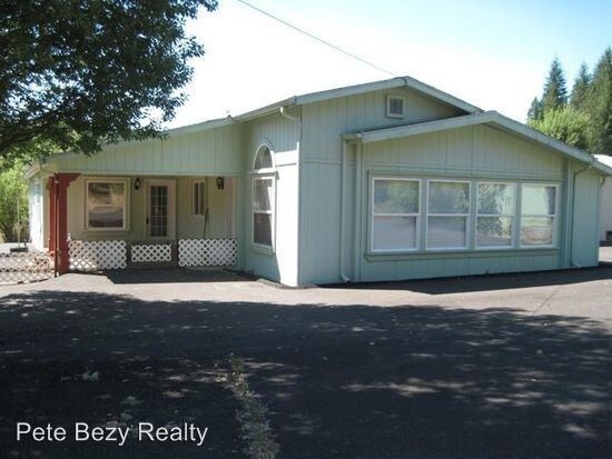 Primary Photo - 3 br, 2 bath House - 174 Growlers Gulch Rd