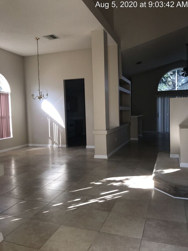 Foto del edificio - 2 -Story Hunters Creek pool home-  3 bed, ...