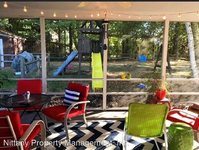 Building Photo - 4 br, 2 bath House - 608 Elmwood Street