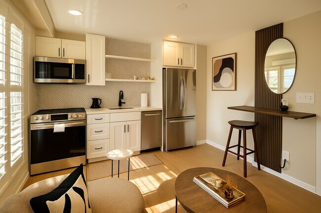 Foto del edificio - 300 49th St NE