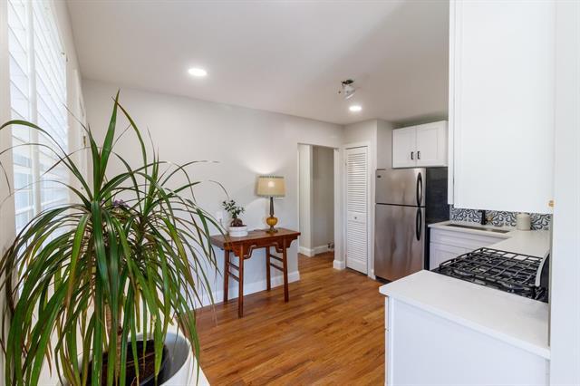Foto principal - 641 Winston St