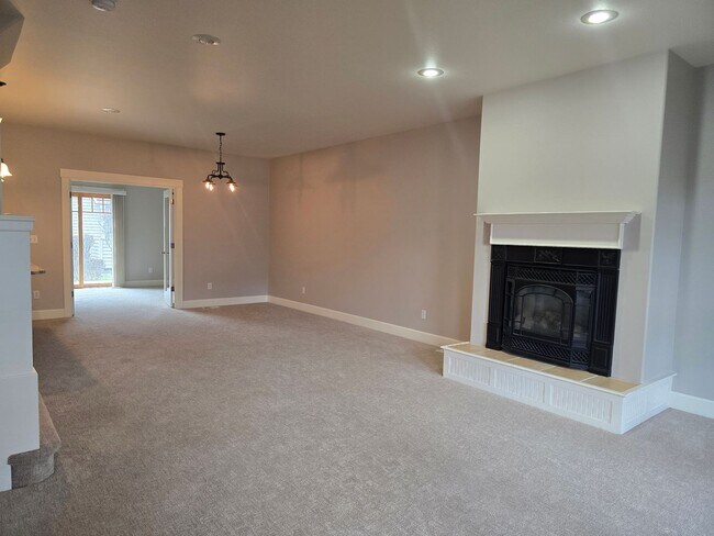 Foto del edificio - Live In Pine Meadow village