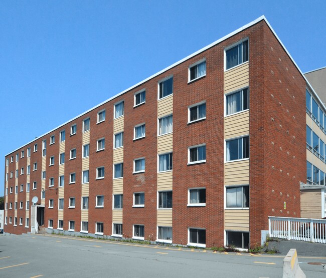 Photo du bâtiment - Maplehurst Apartments