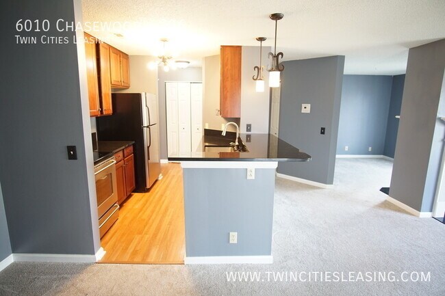 Foto del edificio - 6010 Chasewood Pkwy