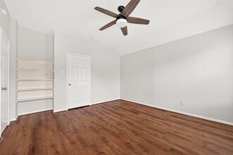 Building Photo - 6030 Wildbriar Ln