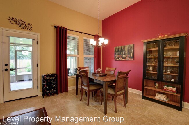 Building Photo - 3 br, 2 bath House - 684 Turquoise Drive