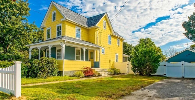Foto del edificio - 788 U.S. 9