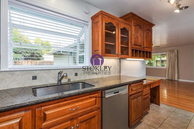 Building Photo - Stokley Properties Presents 2219 Holbrook ...