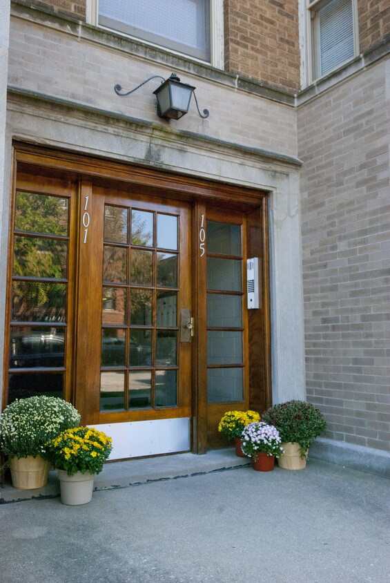 Building Photo - Harrison & Lyman