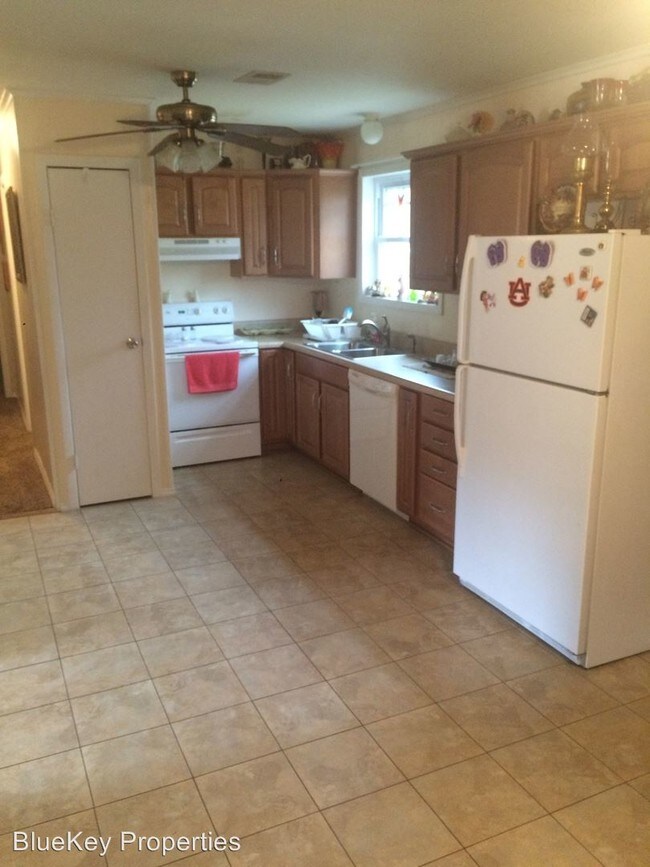 Building Photo - 3 br, 1 bath House - 2567 CR 209
