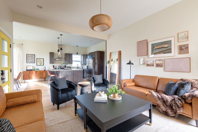 Building Photo - 906 Meharry Blvd