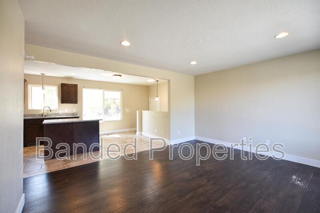 Foto del edificio - 5513 W Heath Cir