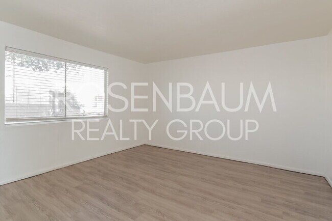 Building Photo - 3028 N Castro Ave