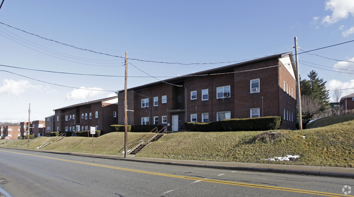 45034509 Walnut St, McKeesport, PA 15132 Apartments in McKeesport