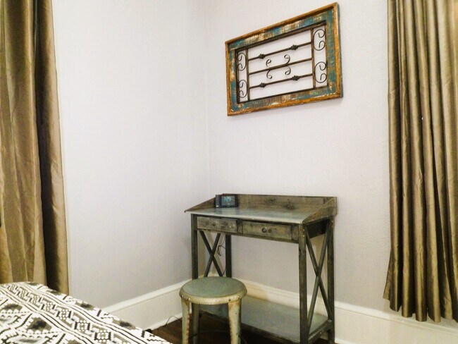Dedicated work area within the Master Bedroom, great for zoom meetings or quiet work time. - 194 Madison Ave