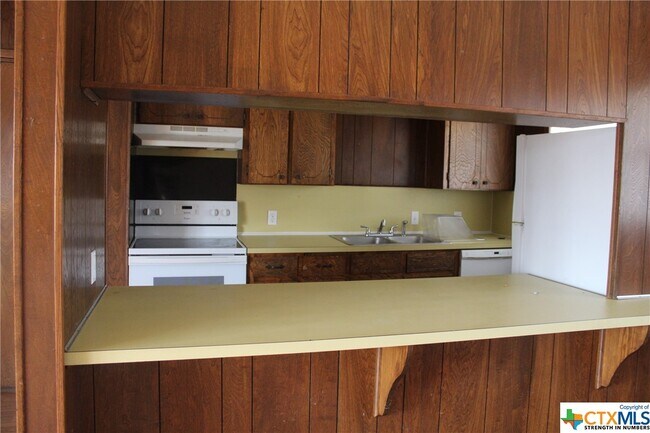 Building Photo - 3713 Ivanhoe Dr