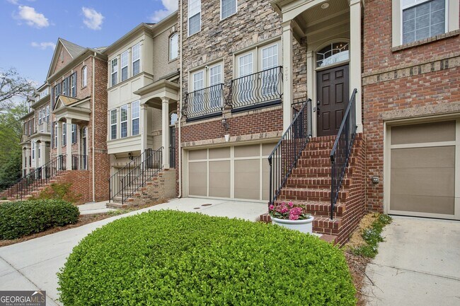 Foto del edificio - 346 Ardmore Ct NW