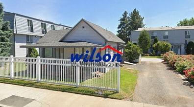 Building Photo - 1004 W Mead Ave