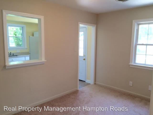 Foto del edificio - 2 br, 1 bath House - 3824 Davis Street
