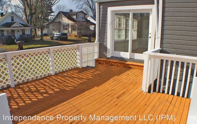 Foto del edificio - 3 br, 1 bath House - 25 Orchard Ave.