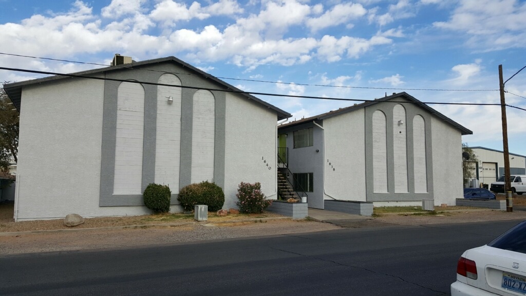 Primary Photo - Athol Apartments