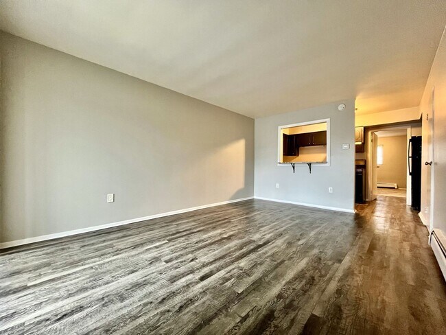Foto del edificio - 508 Woodridge St NE