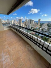 Building Photo - 2333 Kapiolani Blvd