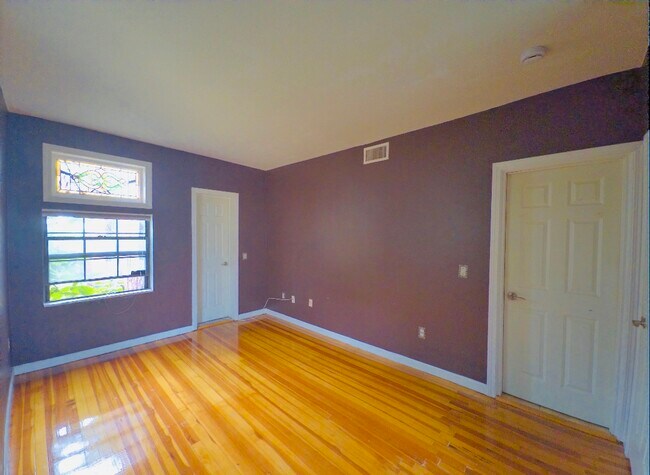 Foto del edificio - 421 Wethersfield Ave