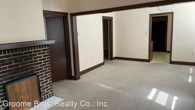 Building Photo - 2 br, 1 bath House - 838 Azalea Avenue