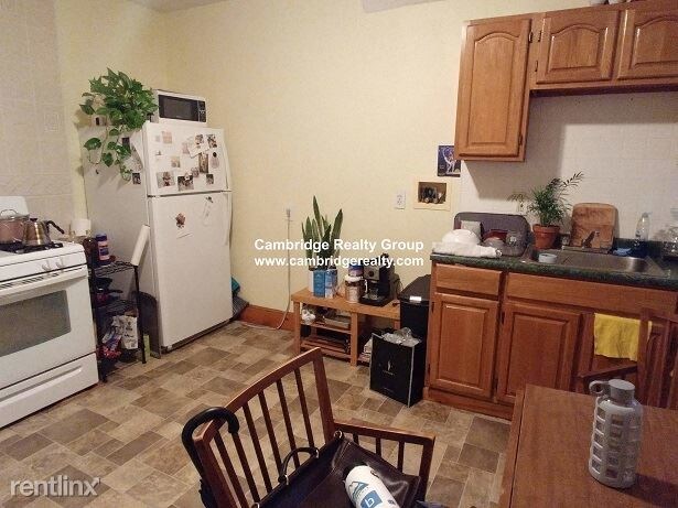 1 br, 1 bath - 295 Elm St # 1 - 1 br, 1 bath  - 295 Elm St # 1