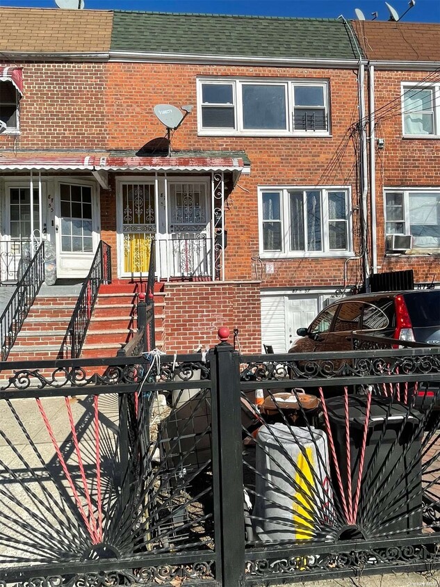 Foto principal - 87-57 126th St