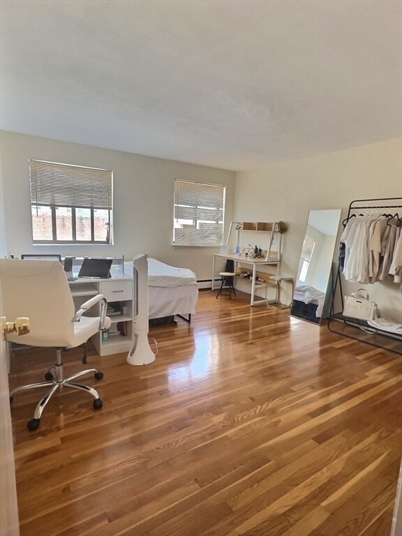 Foto del edificio - 1027 Commonwealth Ave