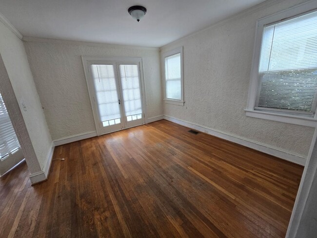 Building Photo - Oceanview 3 bedroom Cottage