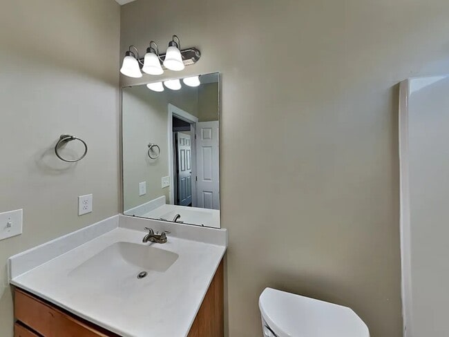 Foto del edificio - 331 Jared Steele Ln