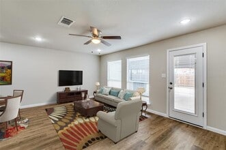 Building Photo - 5700 Giddyup Ln