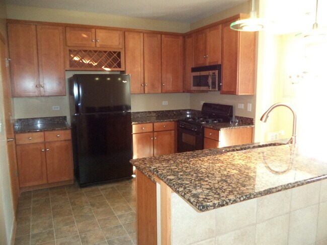 Building Photo - 1979 Cobblestone Dr