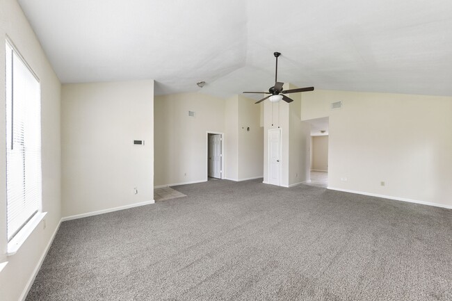 Foto del edificio - 5315 Tommye St