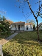 Building Photo - 1406 E Barton Ave