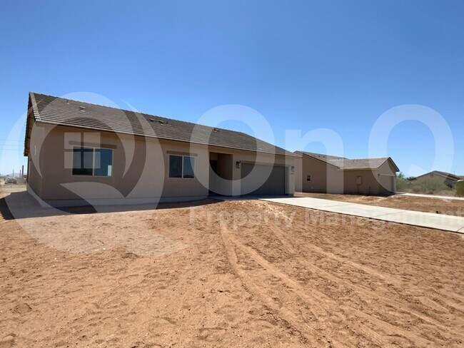 Foto del edificio - 13089 Burma Rd