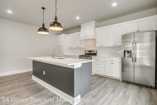 Building Photo - 5 br, 5.5 bath House - 2716 Forest Park Blvd