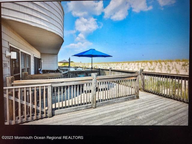 Foto del edificio - 2108 S Ocean Ave