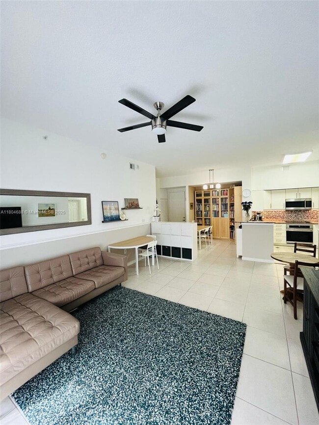 Building Photo - 2080 S Ocean Dr