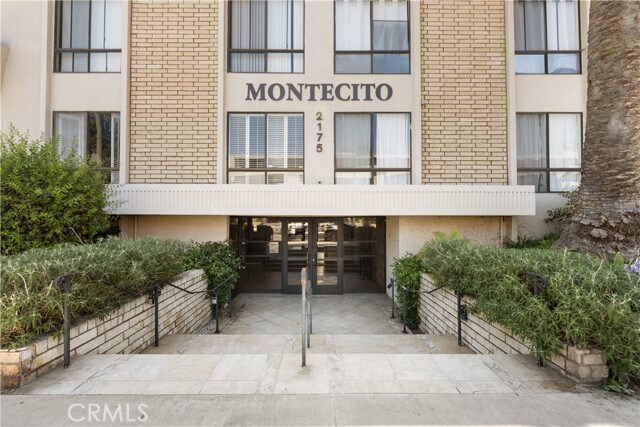 Foto del edificio - 2175 S Beverly Glen Blvd