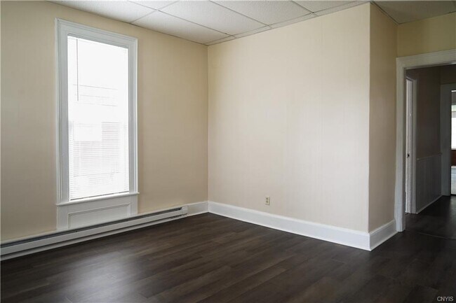Building Photo - 506 S Frankfort St