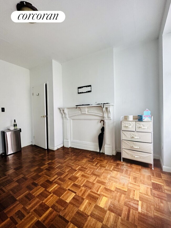 Foto del edificio - 424 E 66th St