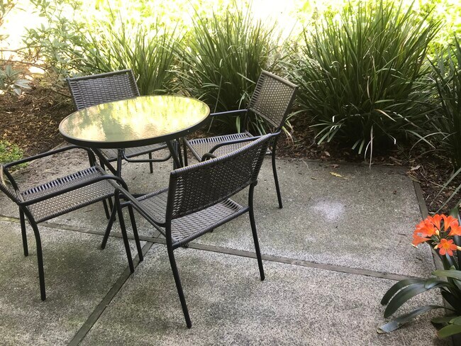 Patio - 507 Seaver Dr