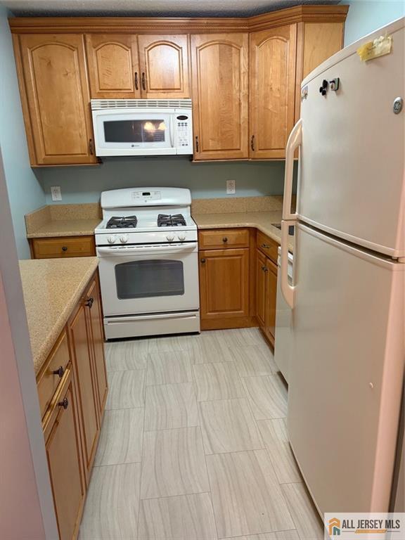 Building Photo - 601 Sunshine Ct