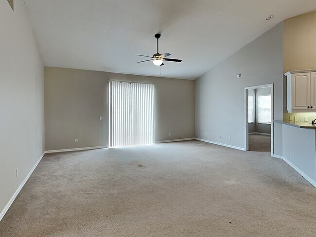 Foto del edificio - 1014 Robin Ln