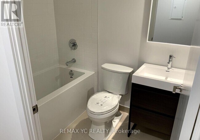 Building Photo - 150 Logan Ave